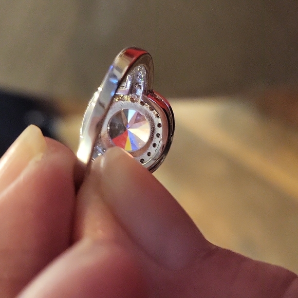 Simulated diamond ring - Picture 3 of 4